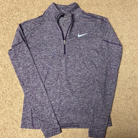 Nike Tops - women’s long sleeve